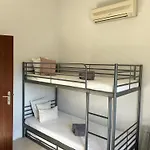 Vivenda Alfamar 2120 - 180m Da Semesterbostad