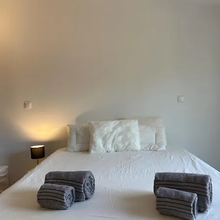 Дом отдыха Vivenda Alfamar 2120 - 180m Da *