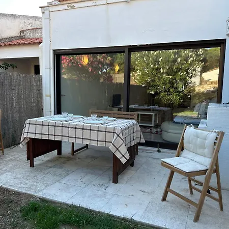 Vivenda Alfamar 2120 - 180m Da